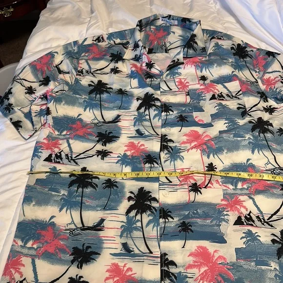 Men’s Never worn Hawaii style shirt size 3x - Picture 8 of 11